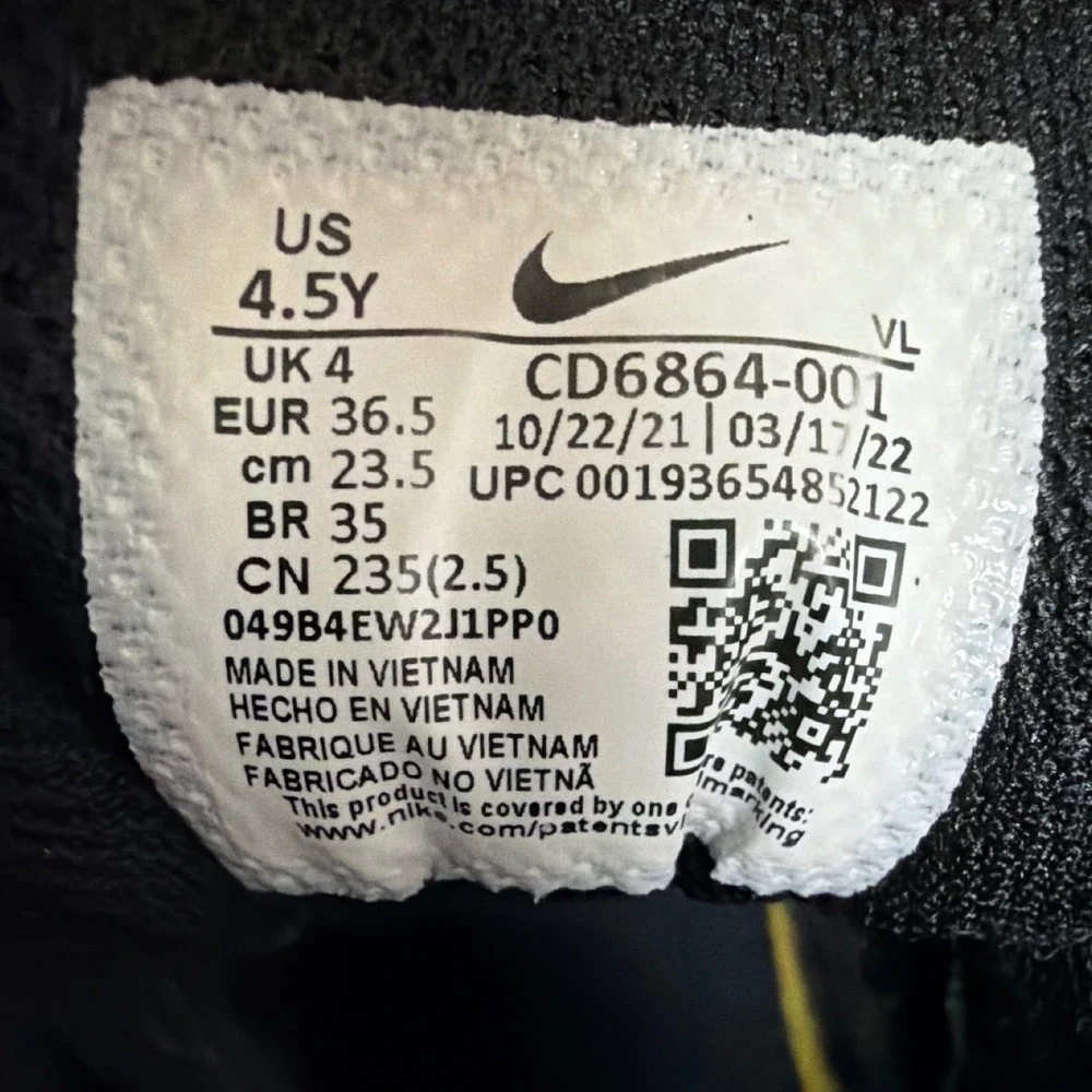 Nike Air Max 90 LTR Triple Black Youth 4.5Y Womens 6 Leather Sneakers CD6864-001